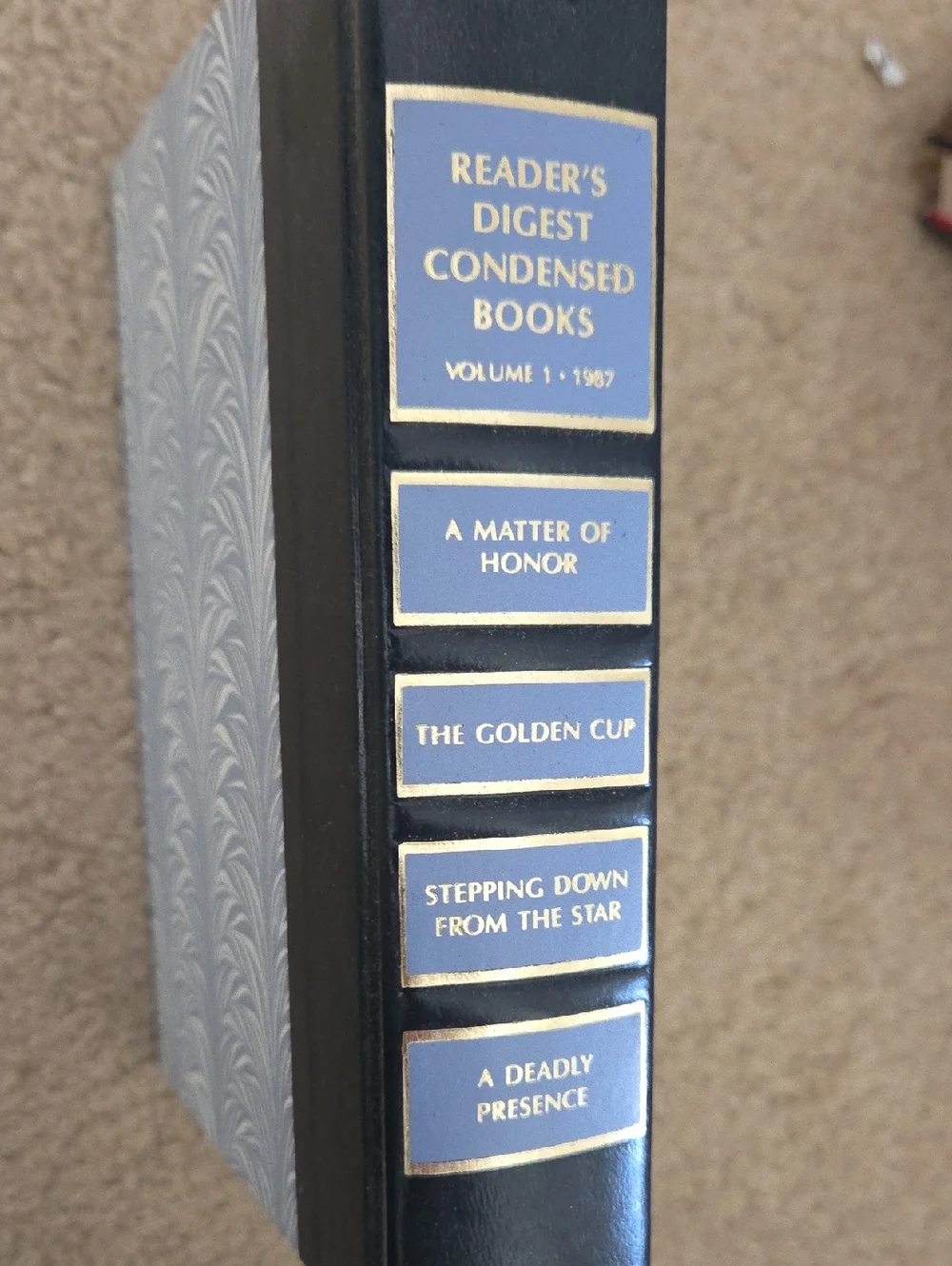 Reader's Digest Condensed Books Volume 1 1987 - Gray Cover